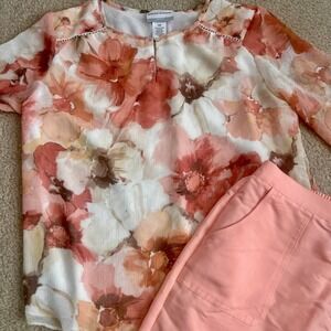 Alfred Dunner Set 10/12 Petite Floral Print Blouse Matching Shorts Bundle